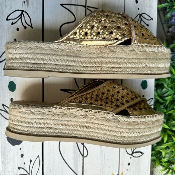 Stella McCartney Gold Wicker Flatform espadrilles Slides in gold size 9 - Picture 9 of 11
